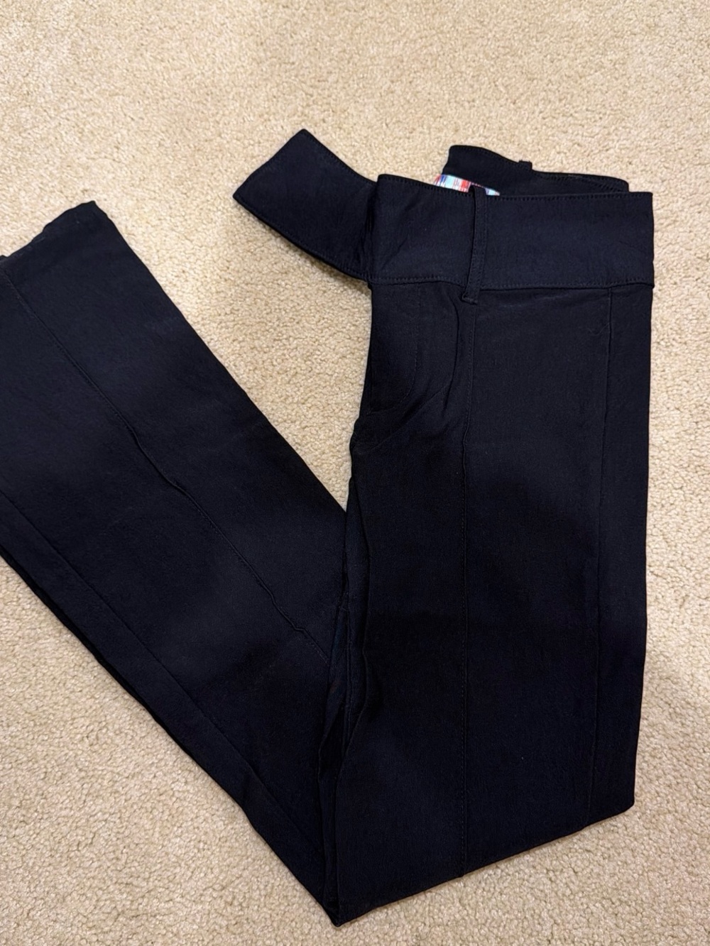 Black low waisted Stretch Pants